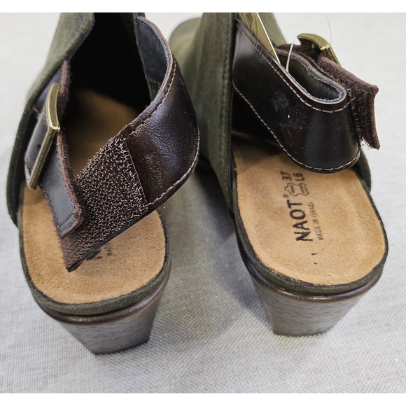 New NAOT Brushed Olive Suede Slingback Clogs 44131 Women's Size 37 Wooden Heel - Picture 4 of 11